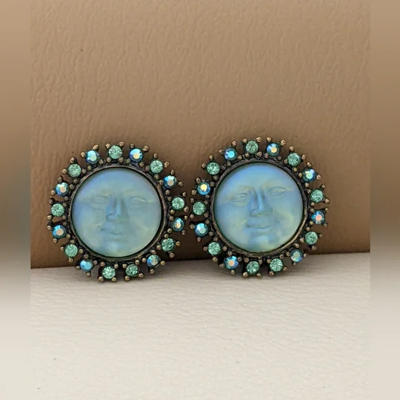 VINTAGE KIRKS FOLLY CLIP-ON EARRINGS - Picture 5 of 5